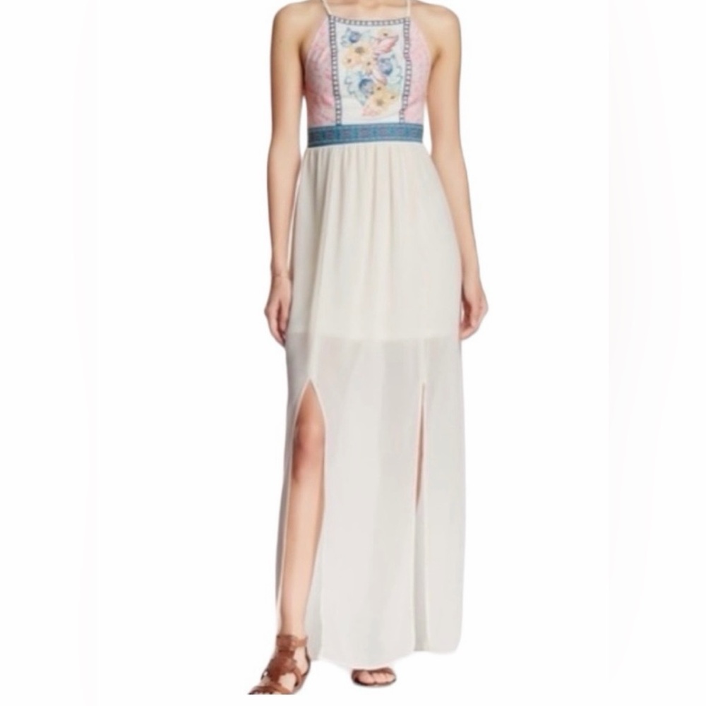 Flying Tomato Goddess Maxi Dress